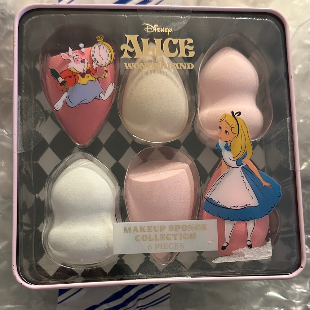Disney Alice in Wonderland Makeup Sponge Collection - Set of 6 collector edition